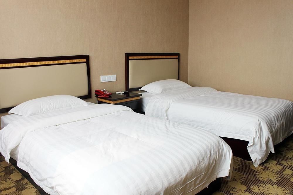 China Rushan Champs Elysees Hotel Shandong Eksteriør bilde