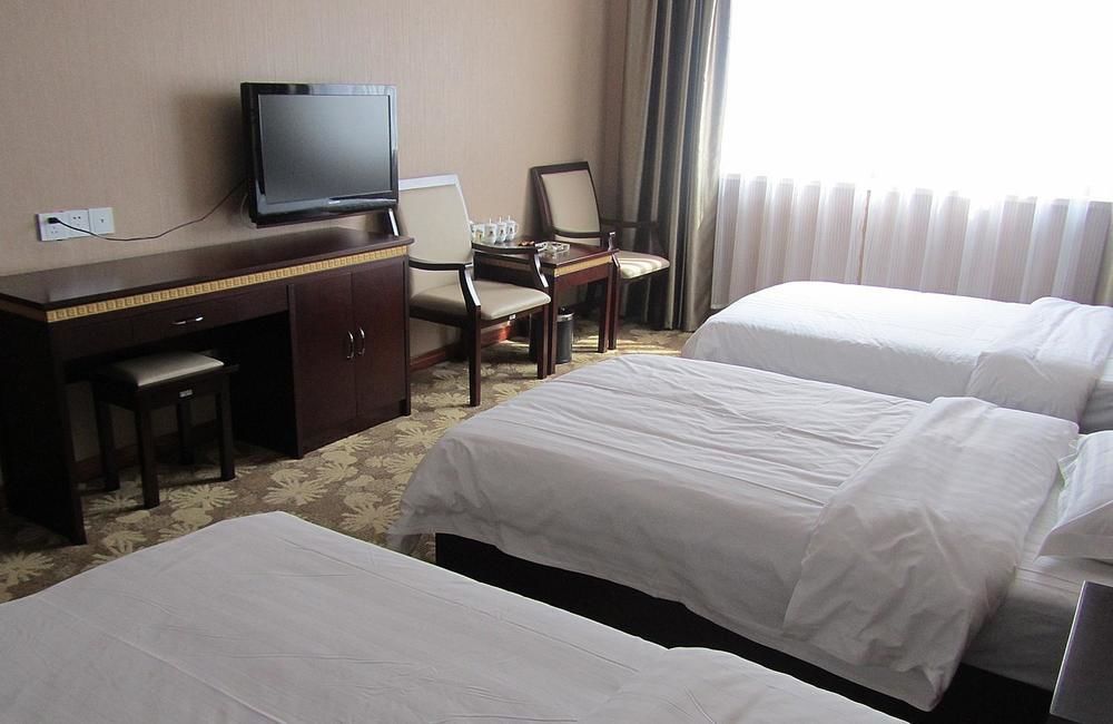 China Rushan Champs Elysees Hotel Shandong Eksteriør bilde